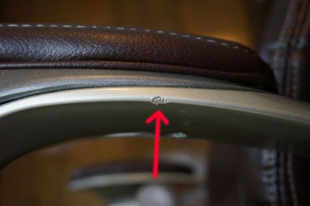 La-Z-Boy-45776-Cantania-damage