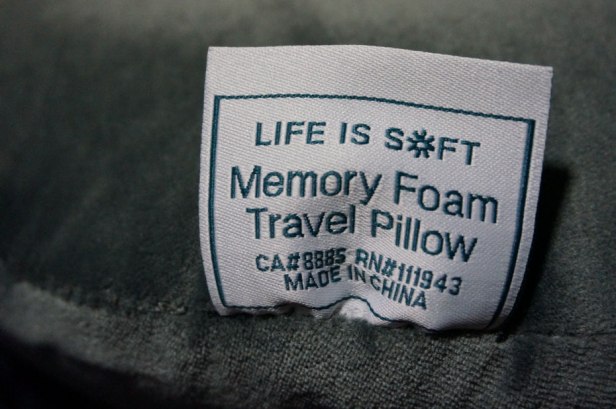 Northpoint-Travel-Memory-Foam-Neck-Pillow-made-in-tag