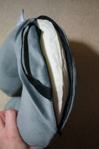 Northpoint-Travel-Memory-Foam-Neck-Pillow-zipper-shell